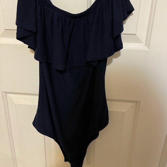 Off shoulder body suit - Picture 2 of 2